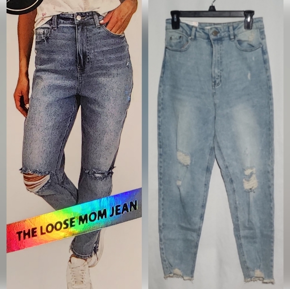 Light Blue Hi-Waist Loose Mom Jeans